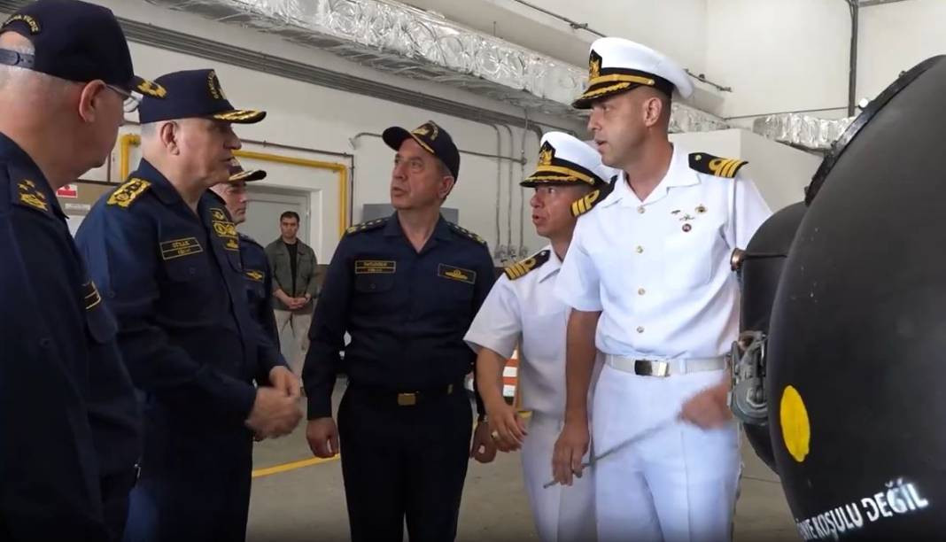 Genelkurmay Başkanı Gürak, deniz kuvvetleri unsurlarını denetledi - Resim: 26